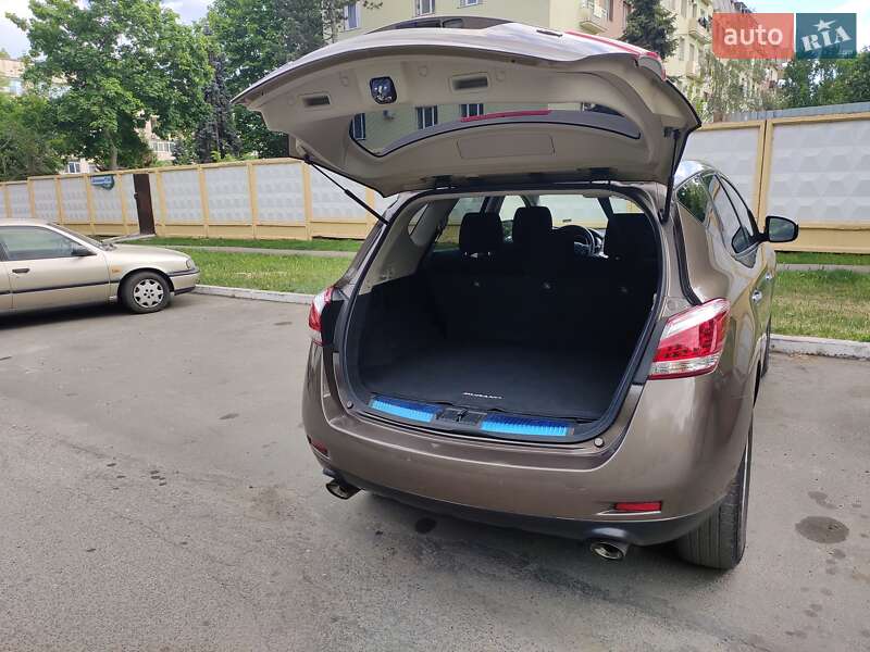 Позашляховик / Кросовер Nissan Murano 2013 в Одесі