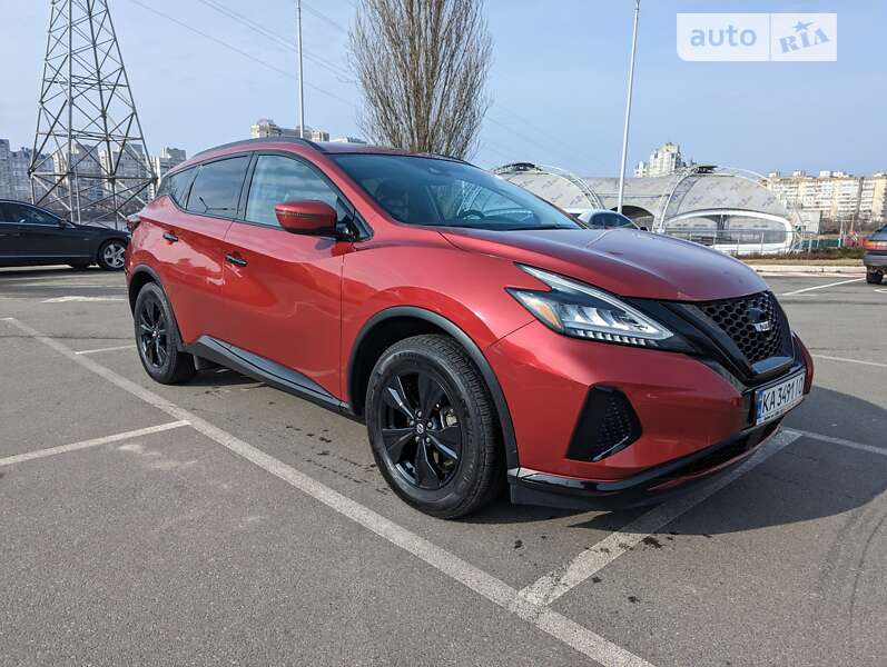 Позашляховик / Кросовер Nissan Murano 2019 в Києві