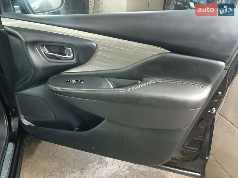 Внедорожник / Кроссовер Nissan Murano 2018 в Александрие