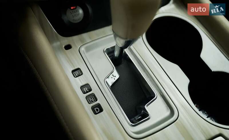 Позашляховик / Кросовер Nissan Murano 2016 в Хмельницькому