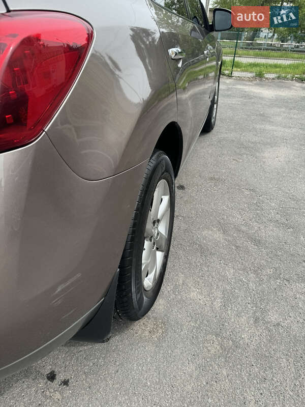 Nissan Murano 2010