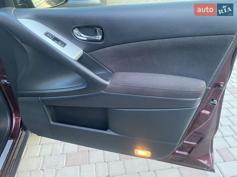 Внедорожник / Кроссовер Nissan Murano 2012 в Запорожье