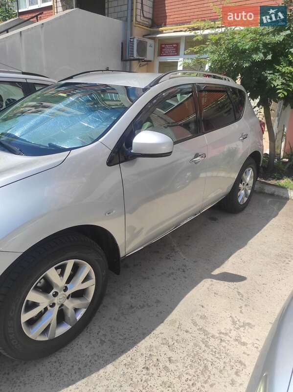 Внедорожник / Кроссовер Nissan Murano 2011 в Черноморске