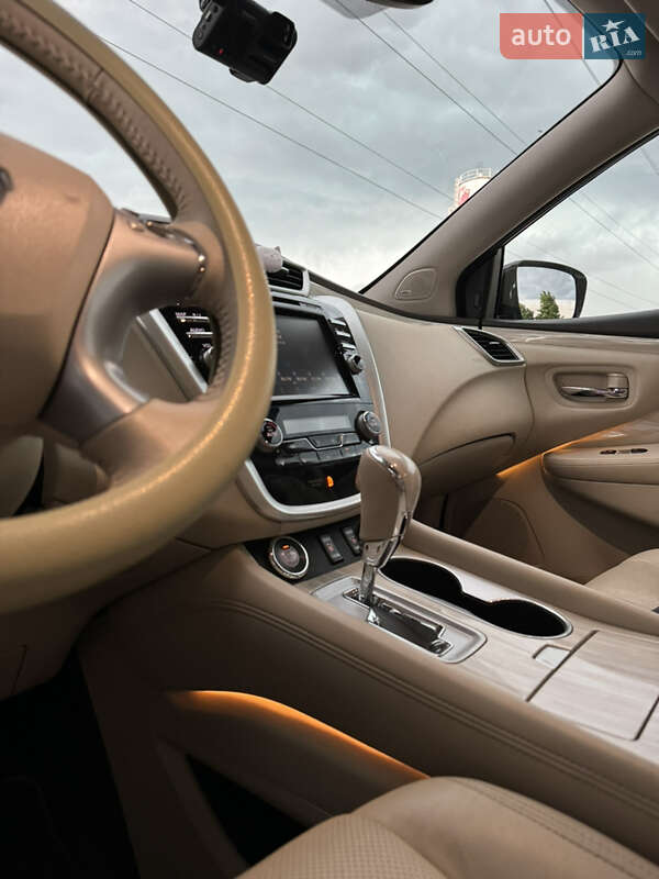 Позашляховик / Кросовер Nissan Murano 2017 в Києві