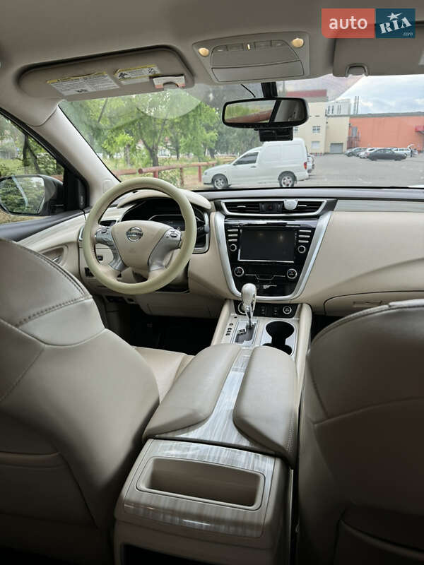 Позашляховик / Кросовер Nissan Murano 2017 в Києві