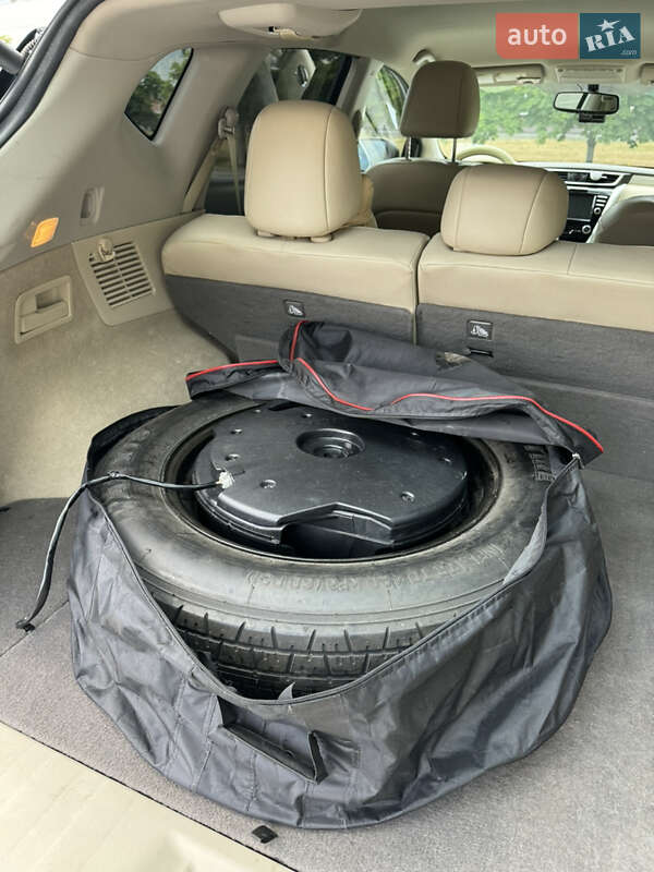 Позашляховик / Кросовер Nissan Murano 2017 в Києві