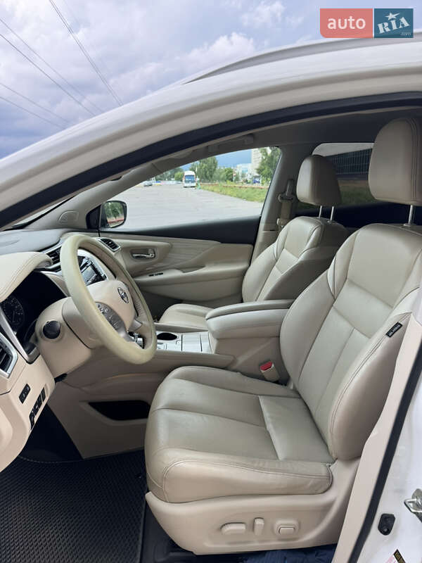 Позашляховик / Кросовер Nissan Murano 2017 в Києві