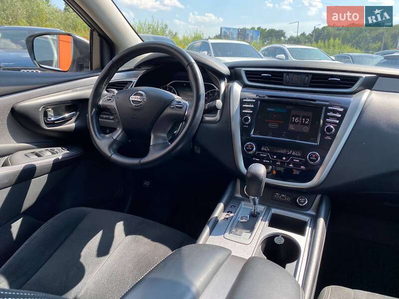 Позашляховик / Кросовер Nissan Murano 2019 в Львові