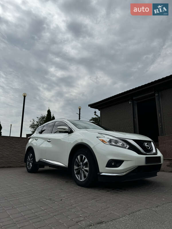 Внедорожник / Кроссовер Nissan Murano 2016 в Новгородке