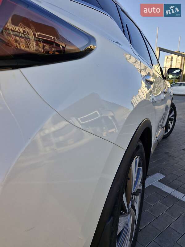 Позашляховик / Кросовер Nissan Murano 2019 в Первомайську