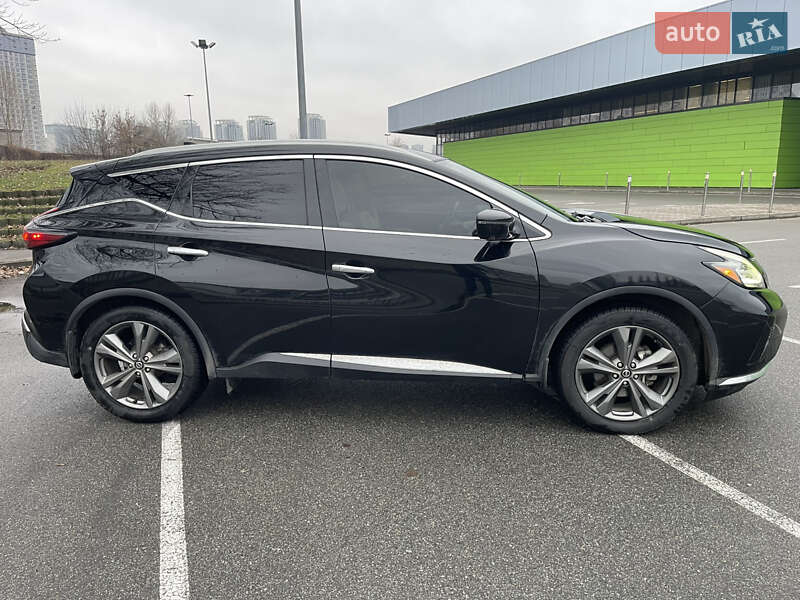 Позашляховик / Кросовер Nissan Murano 2019 в Києві