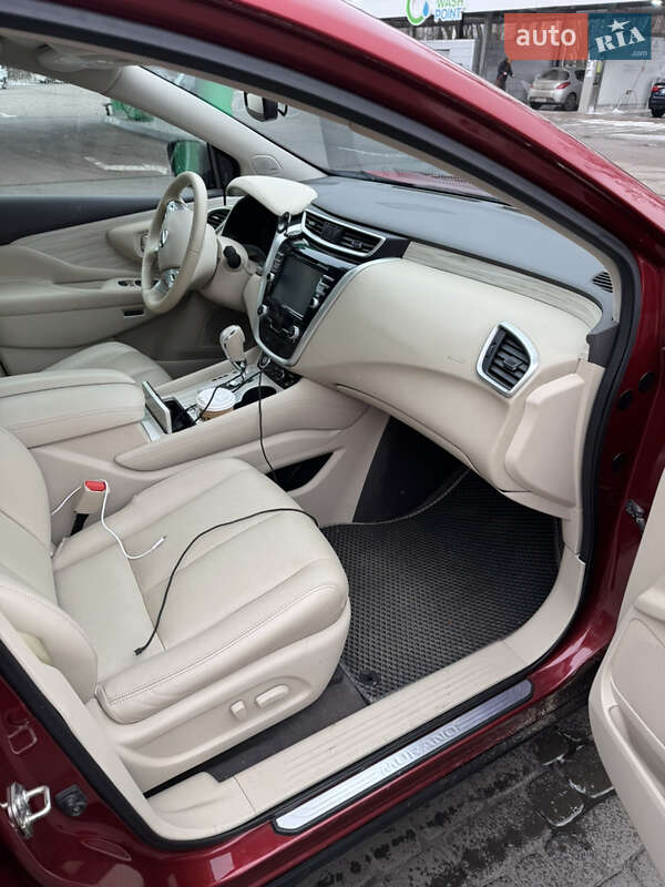 Позашляховик / Кросовер Nissan Murano 2017 в Києві