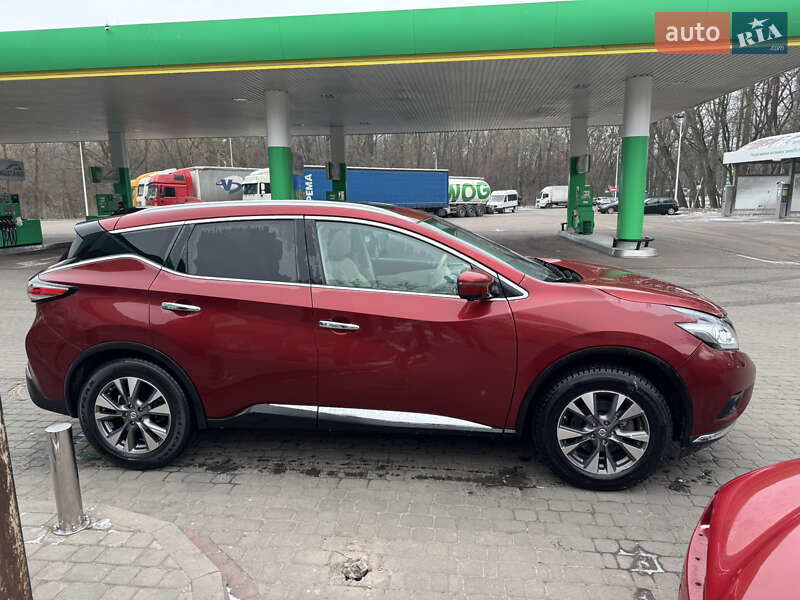 Позашляховик / Кросовер Nissan Murano 2017 в Києві
