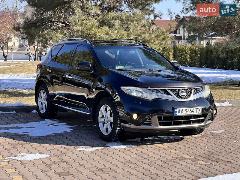 Позашляховик / Кросовер Nissan Murano 2011 в Києві
