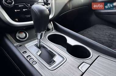Позашляховик / Кросовер Nissan Murano 2017 в 