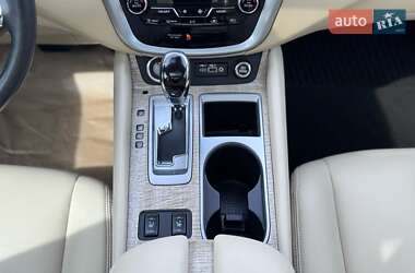 Внедорожник / Кроссовер Nissan Murano 2020 в 