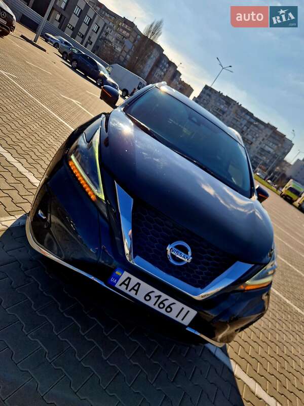 Позашляховик / Кросовер Nissan Murano 2020 в Києві