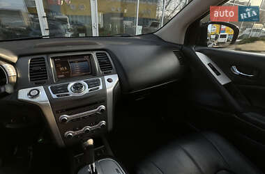 Внедорожник / Кроссовер Nissan Murano 2012 в 