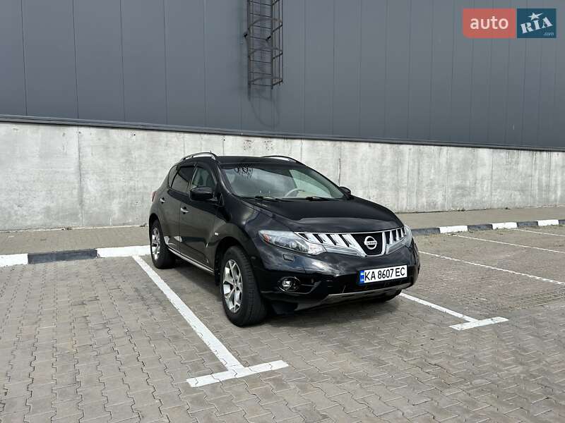Позашляховик / Кросовер Nissan Murano 2009 в Києві
