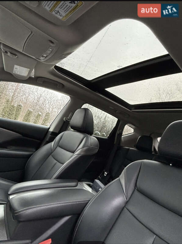 Позашляховик / Кросовер Nissan Murano 2019 в Ужгороді