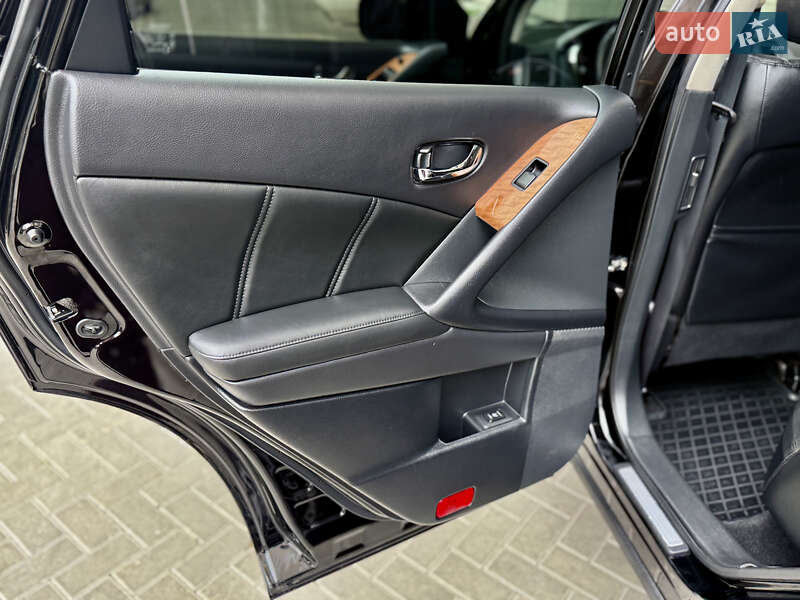 Внедорожник / Кроссовер Nissan Murano 2012 в Одессе