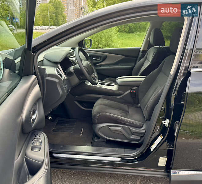 Позашляховик / Кросовер Nissan Murano 2019 в Києві