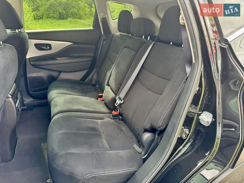 Позашляховик / Кросовер Nissan Murano 2019 в Києві