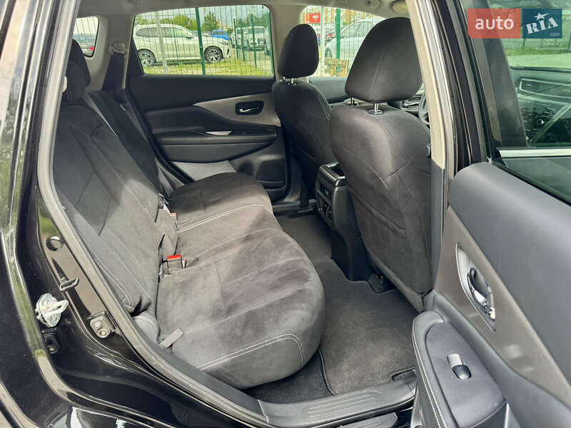 Позашляховик / Кросовер Nissan Murano 2019 в Києві