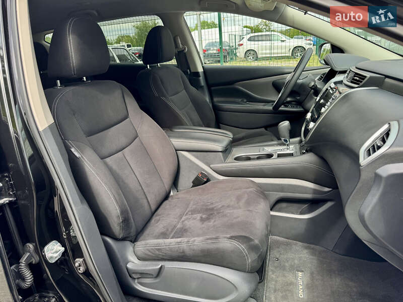 Позашляховик / Кросовер Nissan Murano 2019 в Києві
