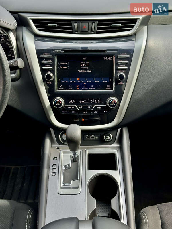 Позашляховик / Кросовер Nissan Murano 2019 в Києві