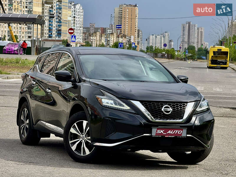 Позашляховик / Кросовер Nissan Murano 2019 в Києві