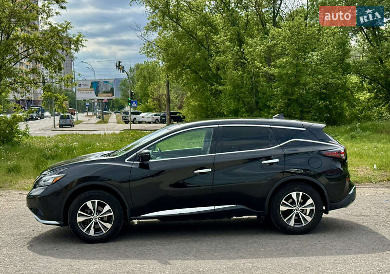 Позашляховик / Кросовер Nissan Murano 2019 в Києві