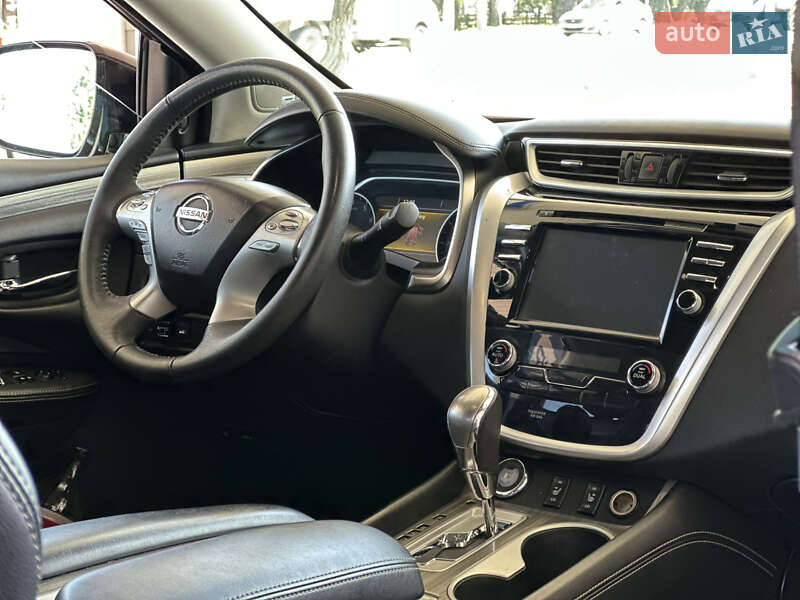 Позашляховик / Кросовер Nissan Murano 2015 в Миколаєві