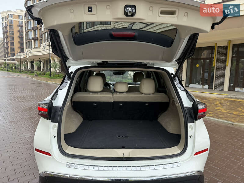 Внедорожник / Кроссовер Nissan Murano 2019 в Киеве