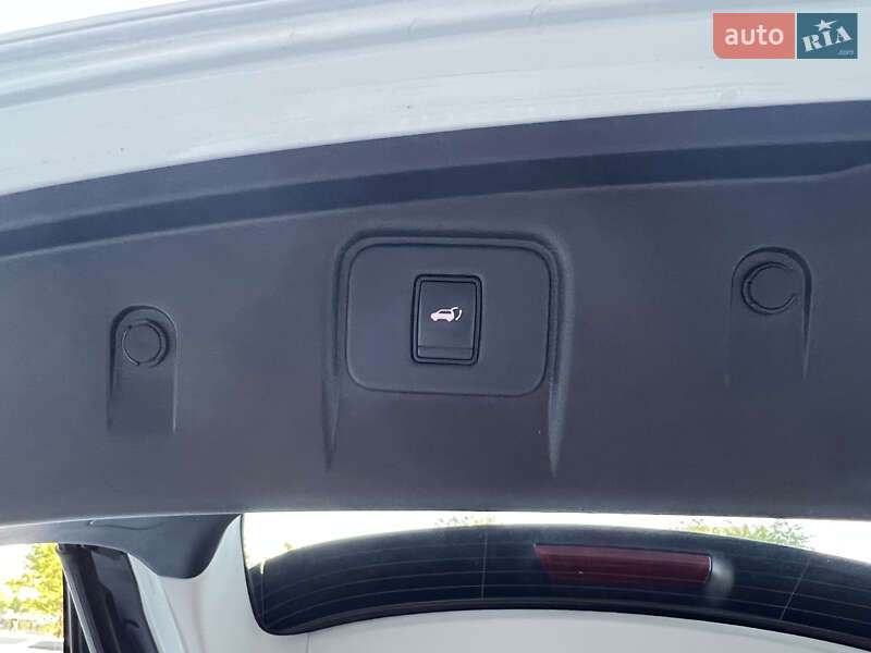 Позашляховик / Кросовер Nissan Murano 2017 в Харкові