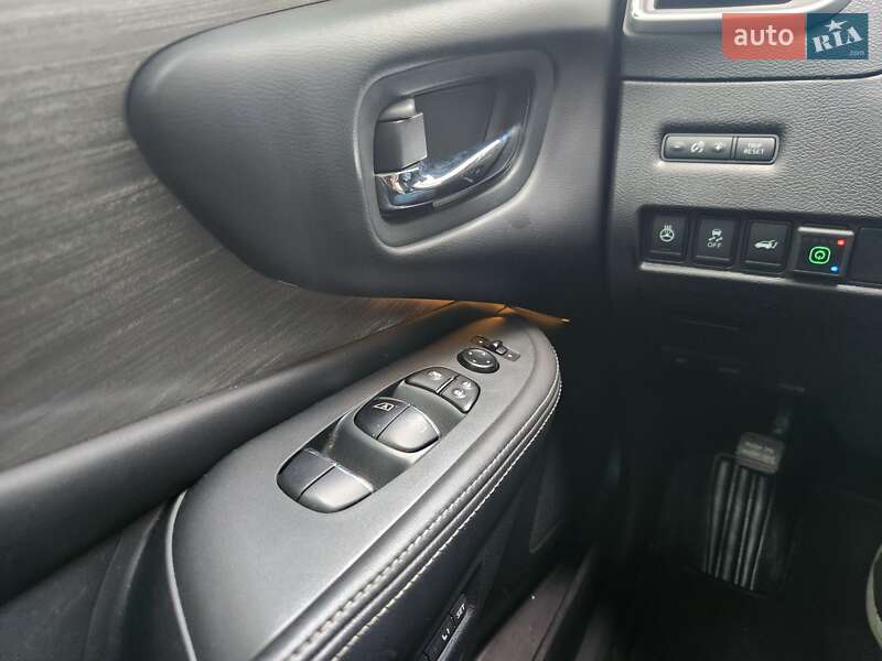 Внедорожник / Кроссовер Nissan Murano 2015 в Полтаве