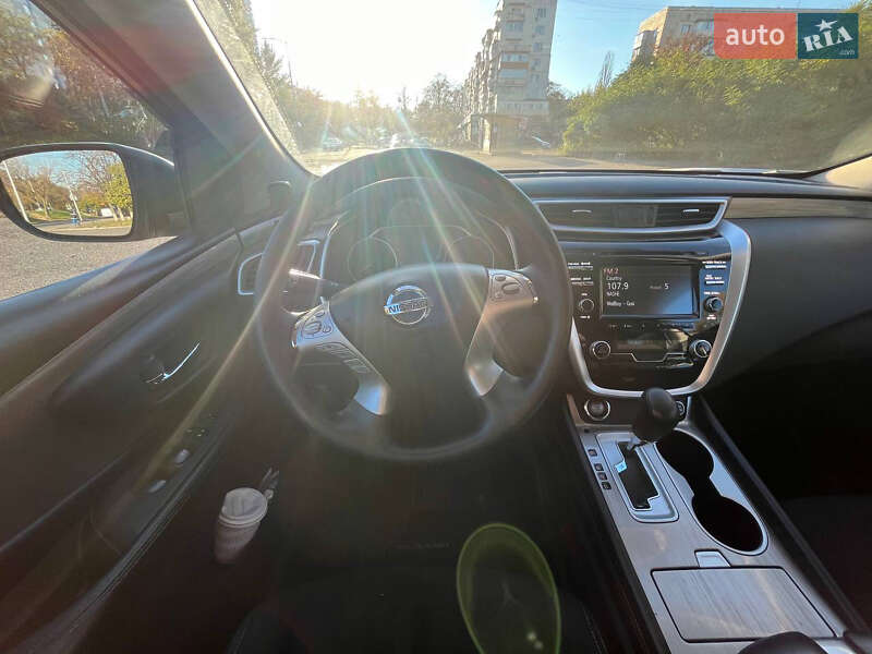 Внедорожник / Кроссовер Nissan Murano 2017 в 