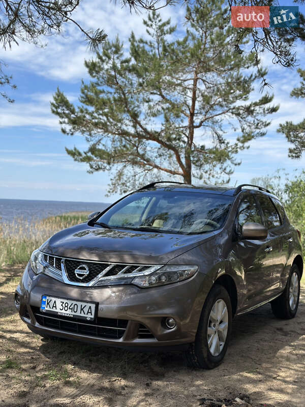 Внедорожник / Кроссовер Nissan Murano 2015 в 