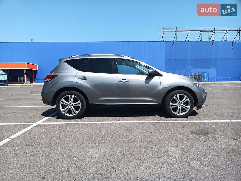 Позашляховик / Кросовер Nissan Murano 2013 в Мукачевому
