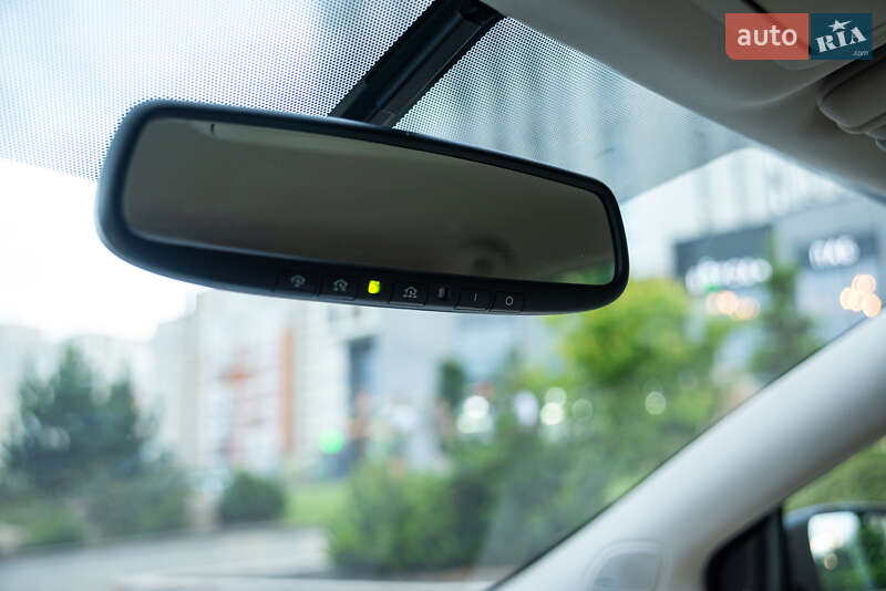 Позашляховик / Кросовер Nissan Murano 2015 в Львові