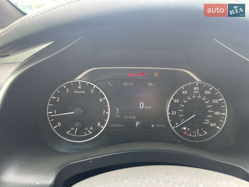 Позашляховик / Кросовер Nissan Murano 2015 в Львові