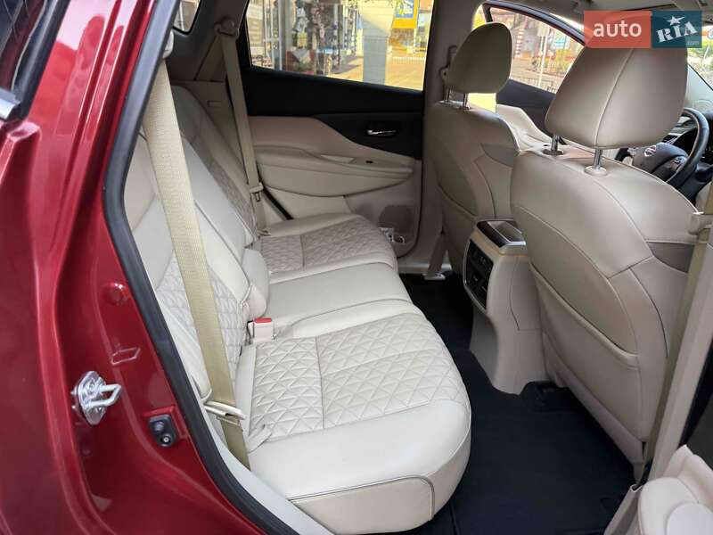 Позашляховик / Кросовер Nissan Murano 2019 в Львові