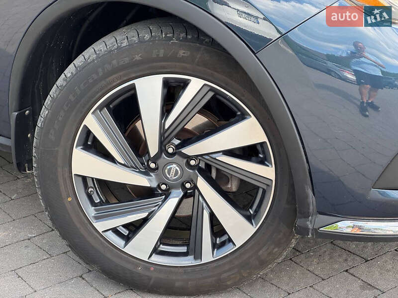 Внедорожник / Кроссовер Nissan Murano 2018 в Стрые