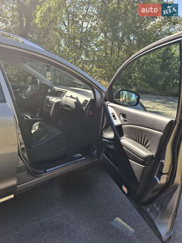 Позашляховик / Кросовер Nissan Murano 2010 в Сутисках