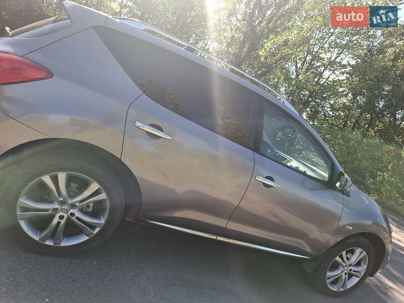 Позашляховик / Кросовер Nissan Murano 2010 в Сутисках