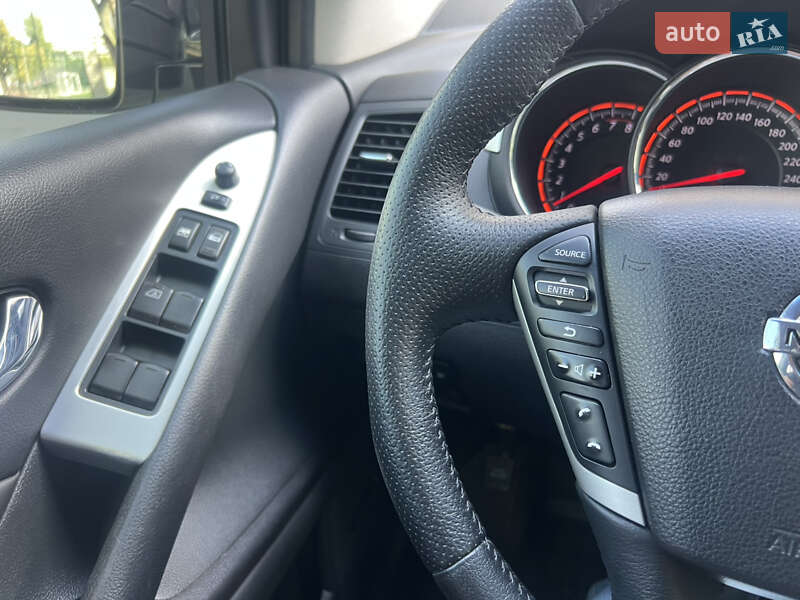 Позашляховик / Кросовер Nissan Murano 2011 в Дніпрі