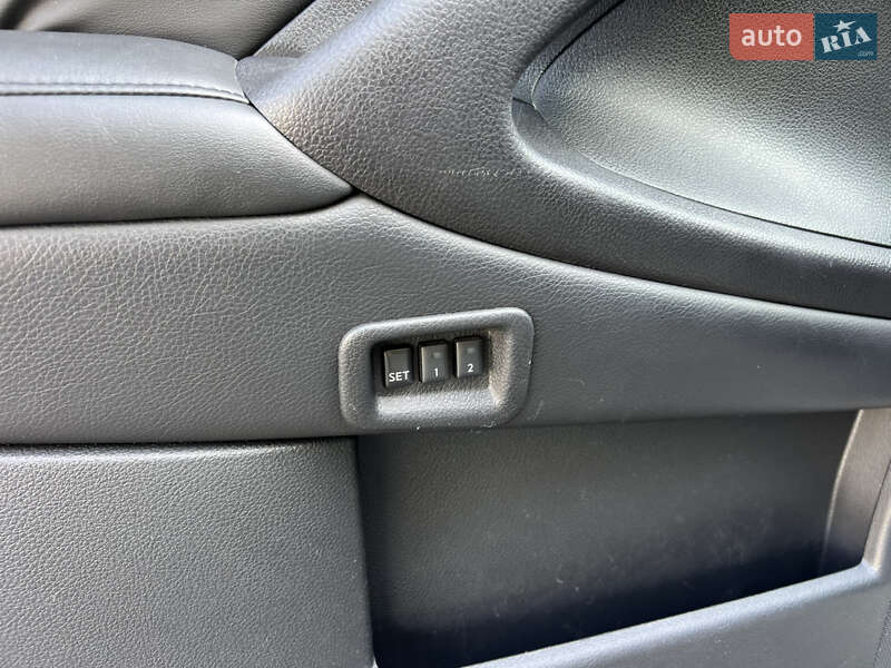 Позашляховик / Кросовер Nissan Murano 2011 в Дніпрі