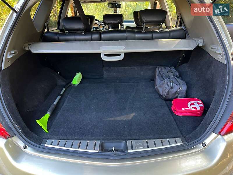 Позашляховик / Кросовер Nissan Murano 2005 в Києві