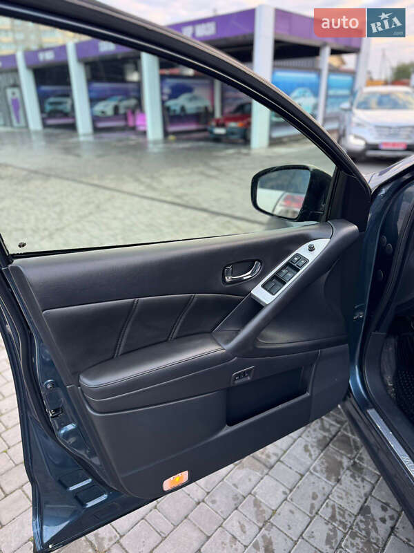 Позашляховик / Кросовер Nissan Murano 2012 в Рівному