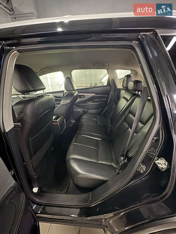 Позашляховик / Кросовер Nissan Murano 2017 в Львові